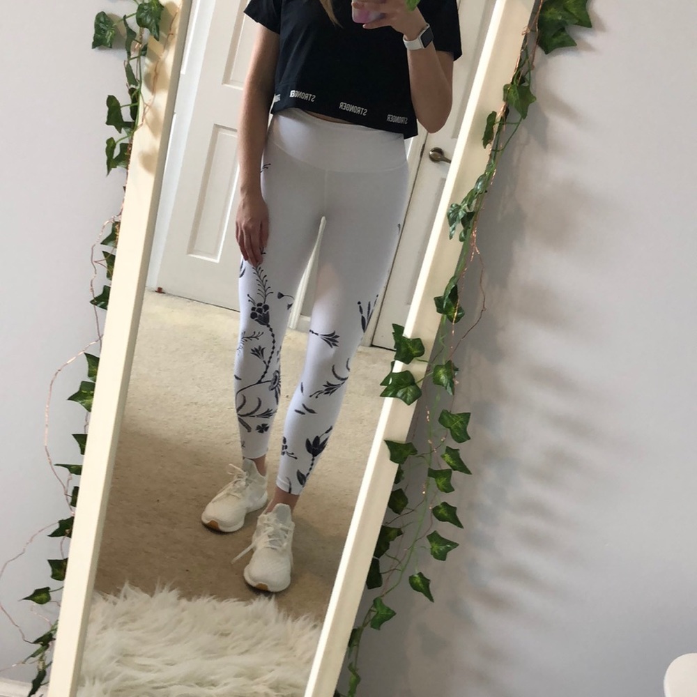 Athleta leggings